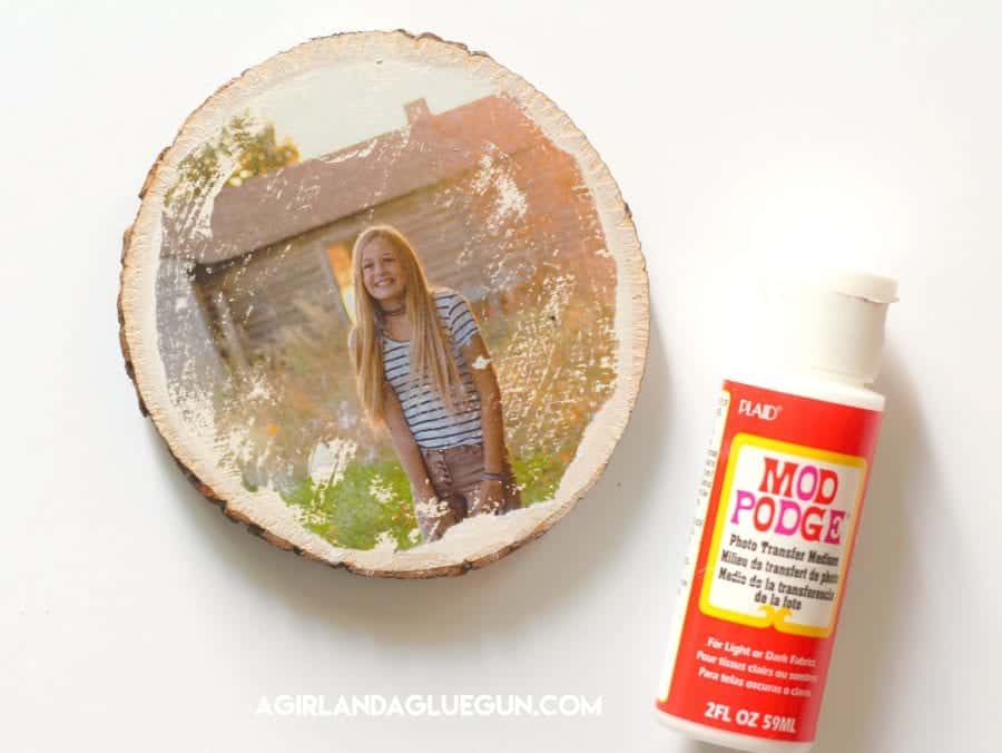 How to transfer photos on wood -4 different ways - A girl and a glue gun